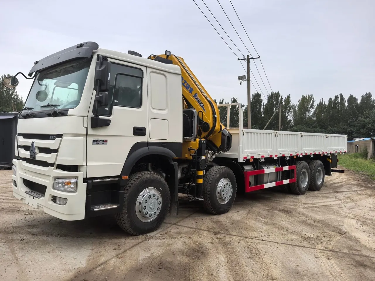 Used knuckle-boom lorry crane truck for building materials delivery Africa