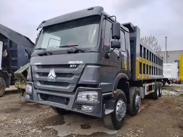 HOWO 8×4 dump truck for sale