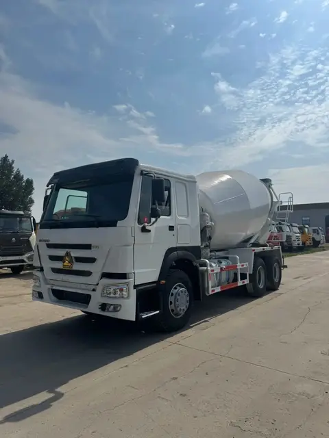 HOWO 6×4 special purpose trucks for sale